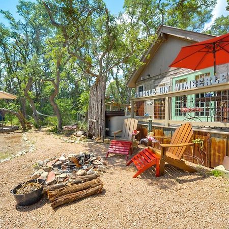 Snuggle Inn Wimberley Cabin With Fire Pit And Deck Exteriér fotografie