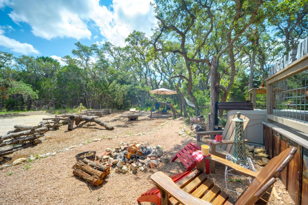 Snuggle Inn Wimberley Cabin With Fire Pit And Deck Exteriér fotografie
