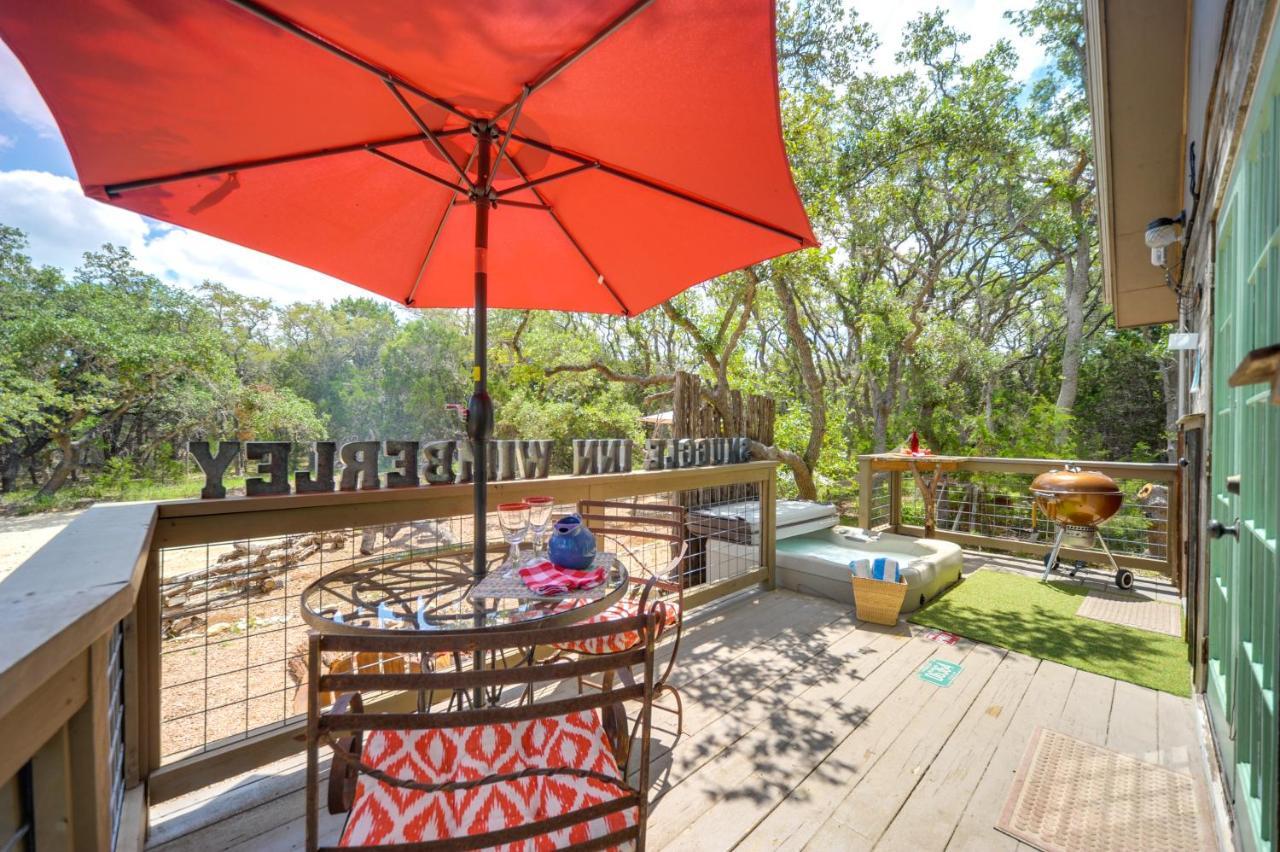 Snuggle Inn Wimberley Cabin With Fire Pit And Deck Exteriér fotografie