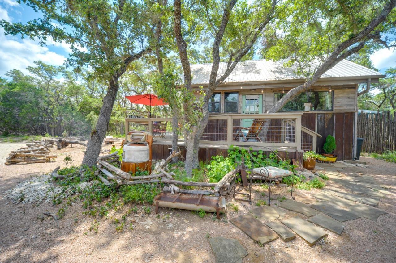 Snuggle Inn Wimberley Cabin With Fire Pit And Deck Exteriér fotografie