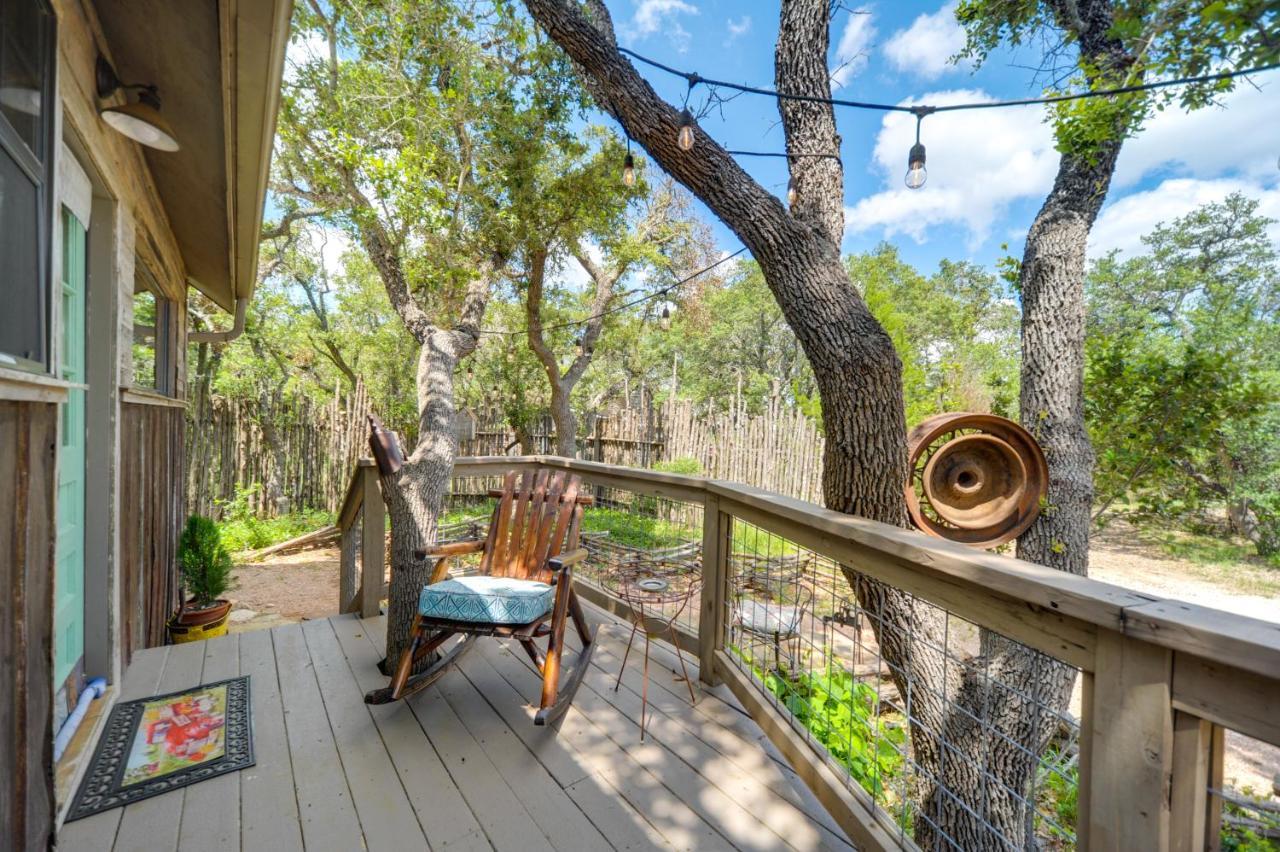 Snuggle Inn Wimberley Cabin With Fire Pit And Deck Exteriér fotografie